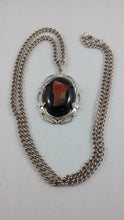 Load image into Gallery viewer, Potash Necklace