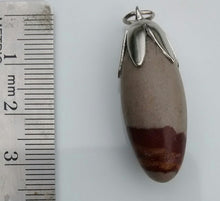 Load image into Gallery viewer, Shiva Lingam Necklace
