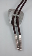 Load image into Gallery viewer, Cultured Pearl Bolo Tie
