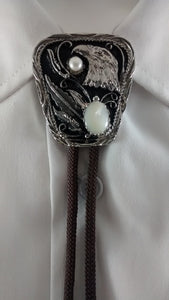 Cultured Pearl Bolo Tie