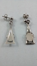 Load image into Gallery viewer, Silver colored pierced earring mounts
