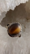 Load image into Gallery viewer, Silver Tiger Eye Ring
