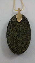 Load image into Gallery viewer, Large Green &amp; Black Cabochon Necklace
