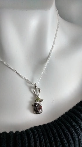 Peridot and Garnet Chip Pendant