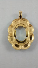 Load image into Gallery viewer, Gold-Colored Oval Pendant Mount with Prongs
